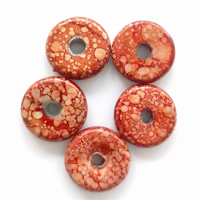 Donut hnědý, mramorovaný, 1 ks