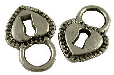 Srdíčko na zámek, kovový, starostříbrný přívěsek, 10ks