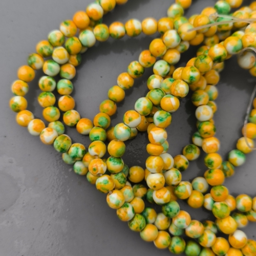 Jadeit žluto zelený, kuličky 6, návlek