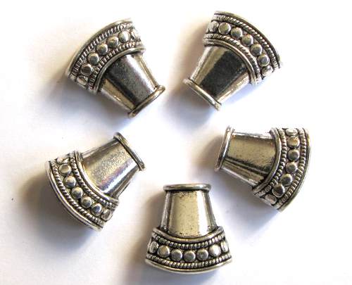 Kaplík aztécký, starostříbrný, 1 ks