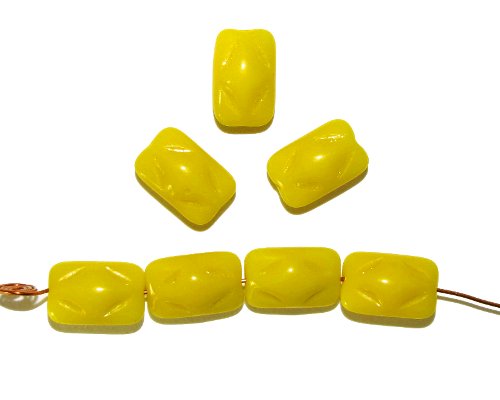 Obdelníčky žluté, neprůhledné, menší, 24 g