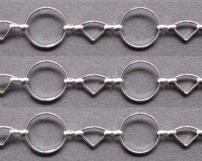 Řetízek platinový, s velkými oky XXVII kolečka a dortíky