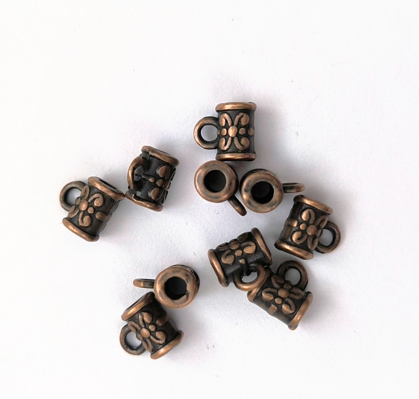 Soudek s očkem a kytičkou, staroměděný, kovový, 10 ks